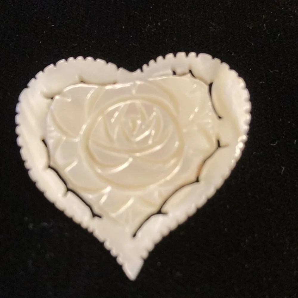 Vintage Taiwan Republic of China mother of pearl carved rose shaped heart